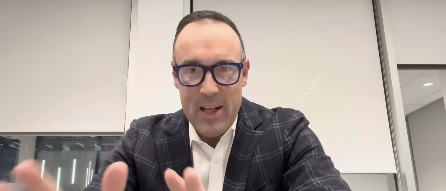 Ex-CNN Analyst Floats Theory About Why MTG Quit Congress